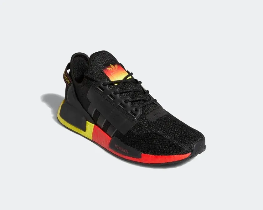 Adidas Originals NMD R1 V2 Munich Core Black Carbon Red FY1161