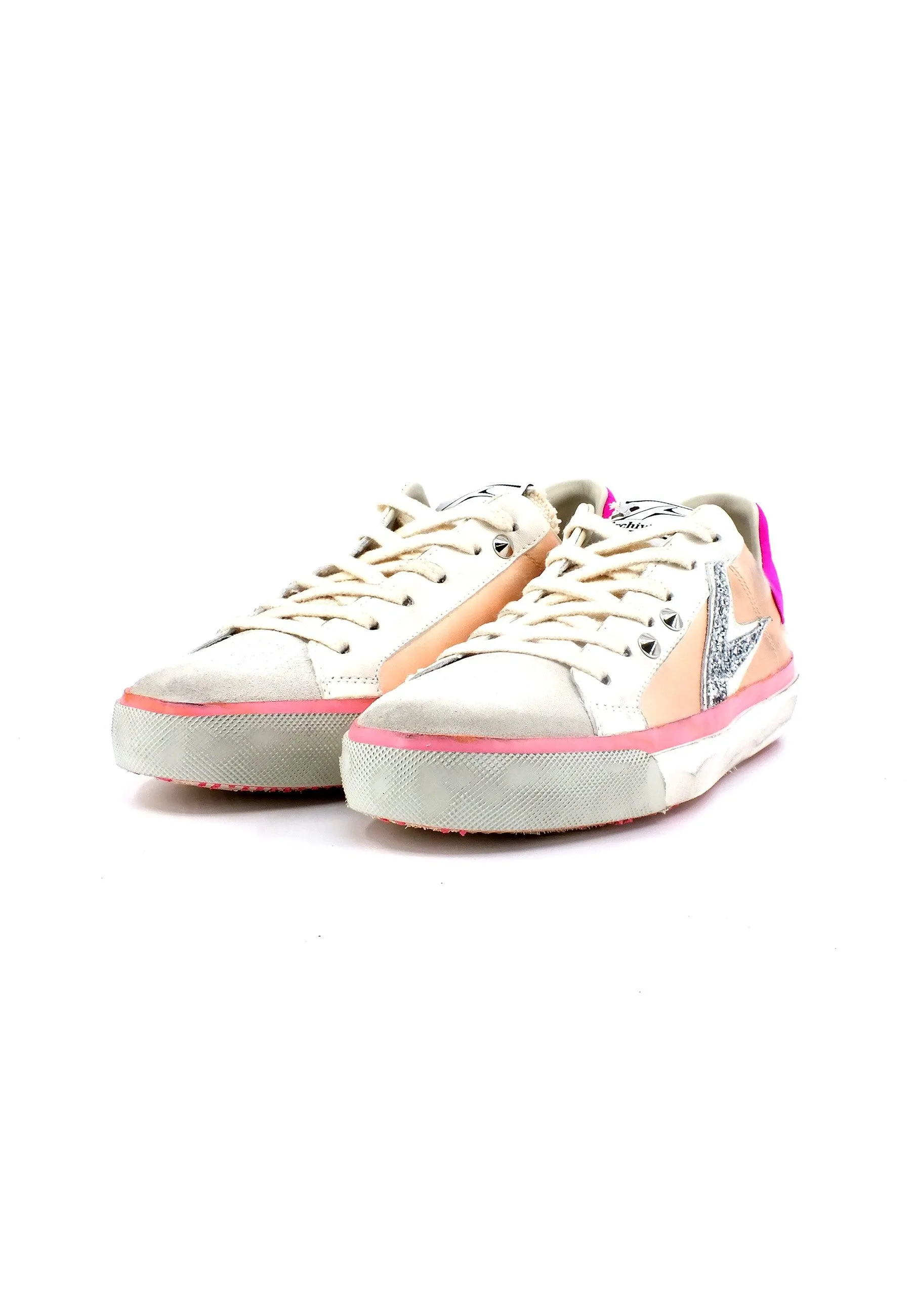 ARCHIVIO 22 Women's White Antique Rose Sneaker STUD786