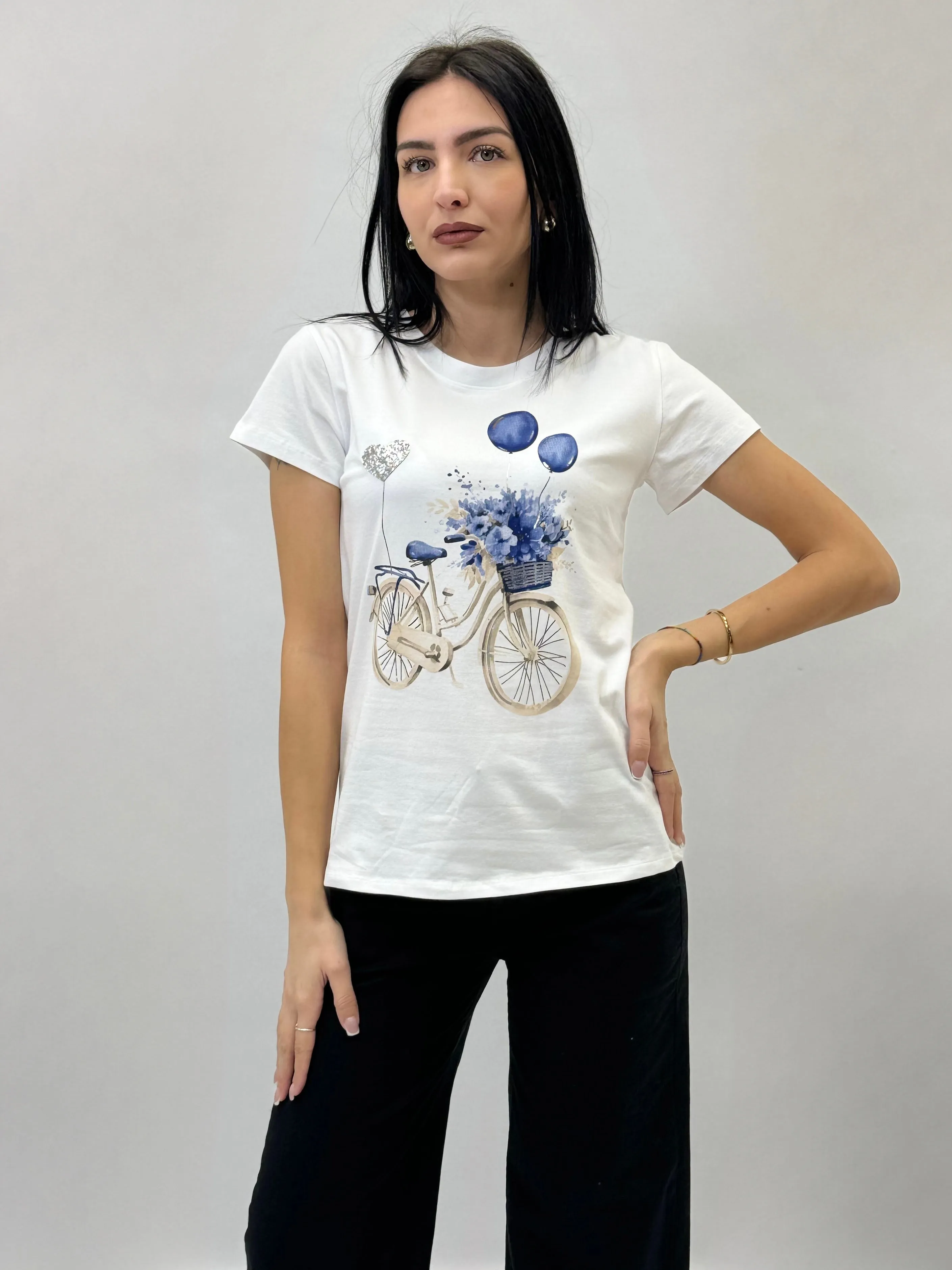 Cotton bicycle print t-shirt.