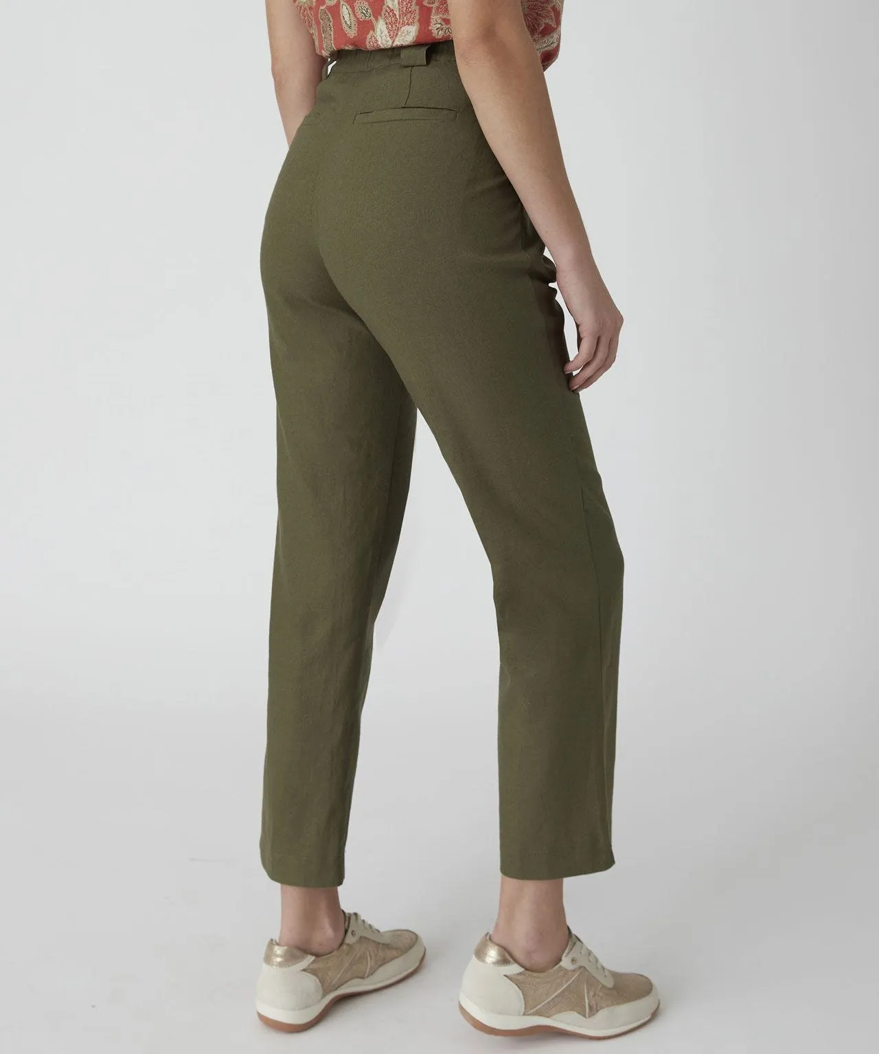 Cropped Linen Trousers