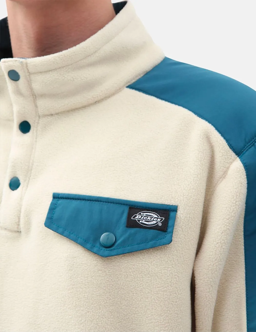 Dickies Port Allen Fleece Light Taupe - Shop Now.