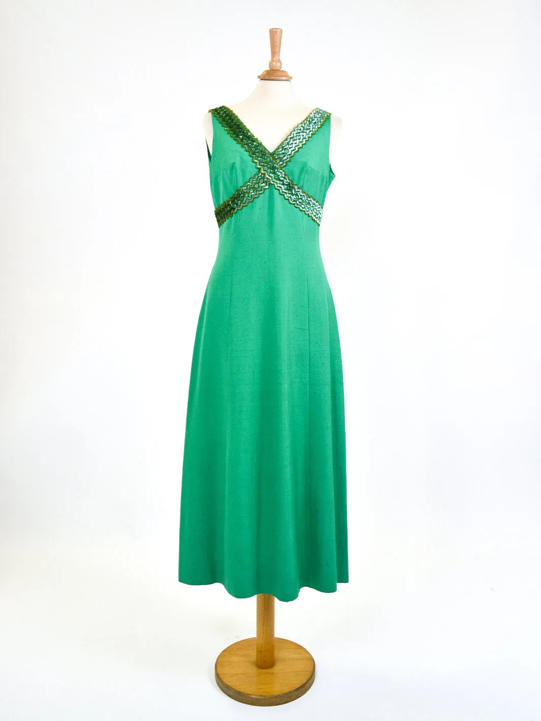 Emerald green sequin dress - vintage 1960s fashion for women