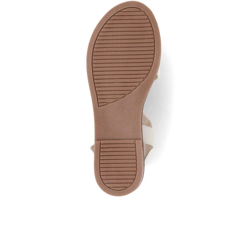 Hali Leather Sandals in HALI / 325 324 Edition