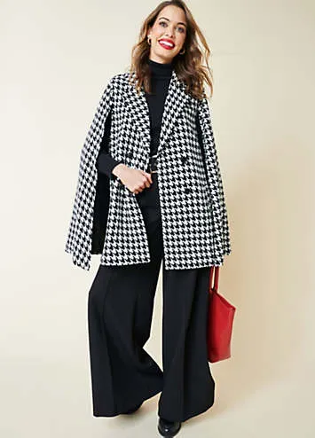 Kaleidoscope Cape Coat in Houndstooth Pattern