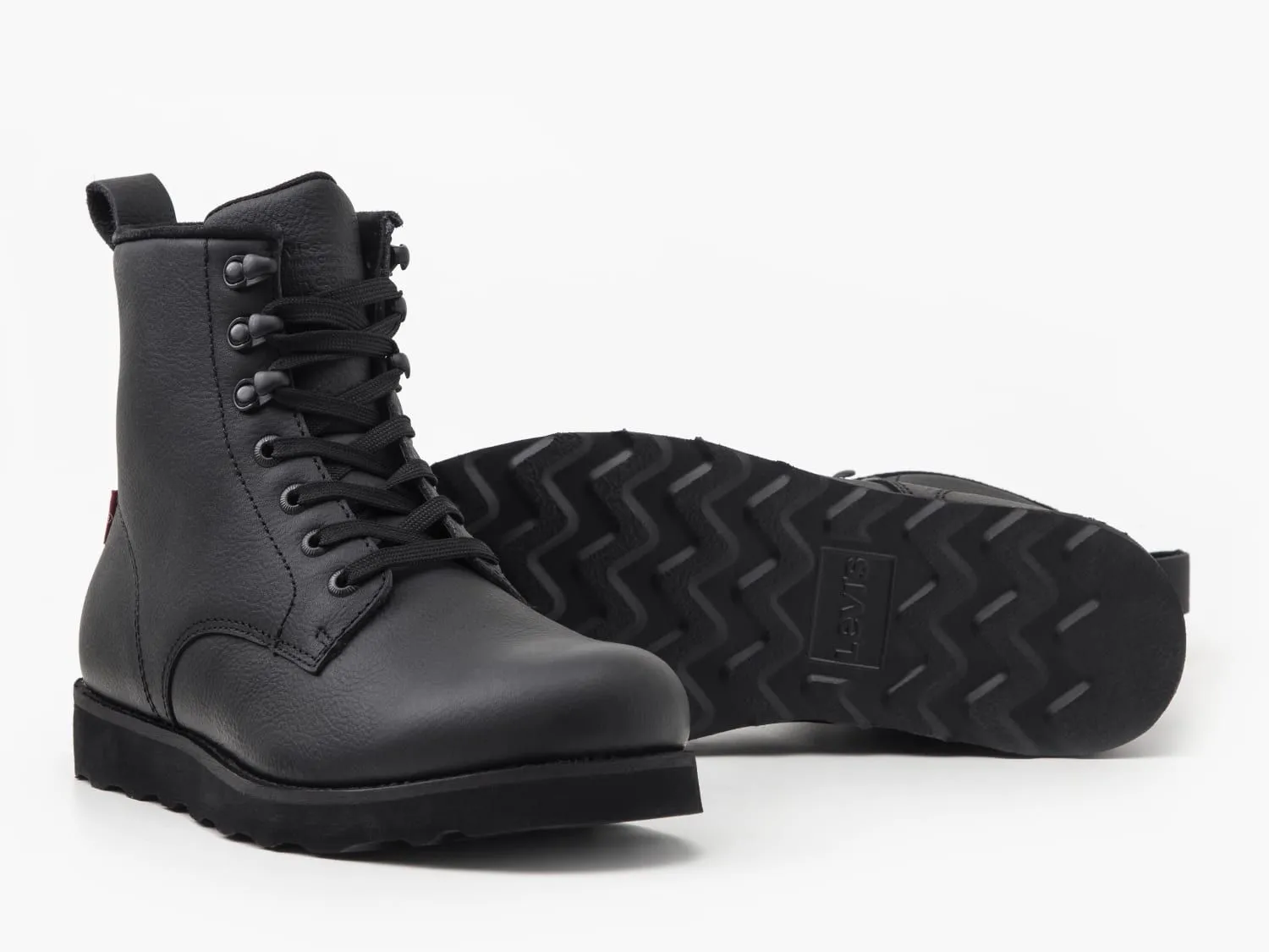 Levi's Darrow Wedge Lace Up Leather Boots in Full Black