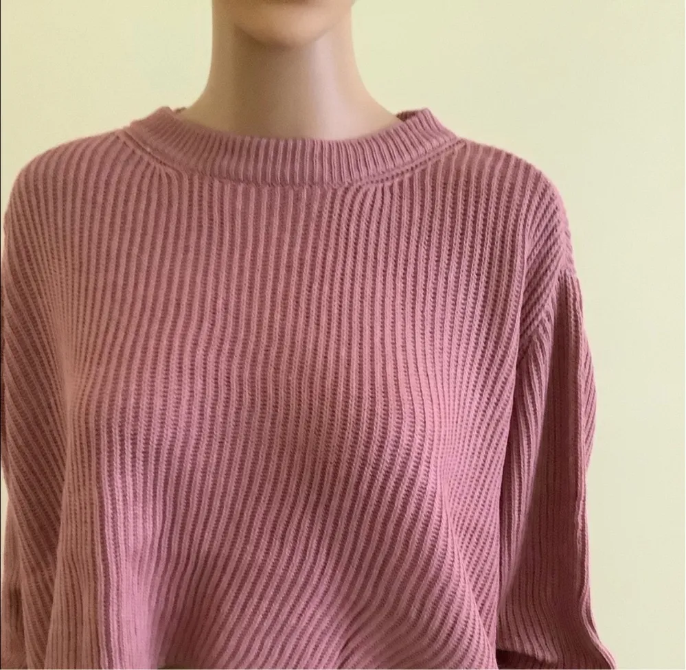 Ribbed Knit Cropped Sweater