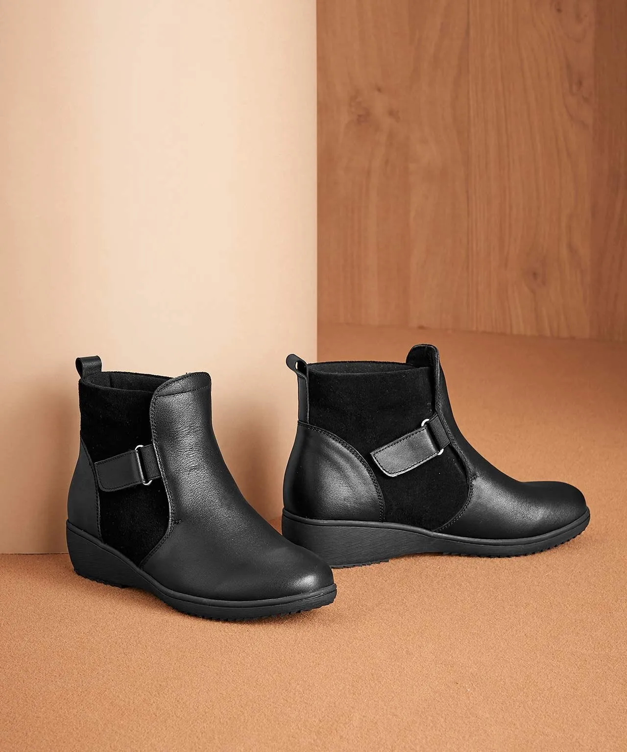 Cozy Touch Fastening Boots