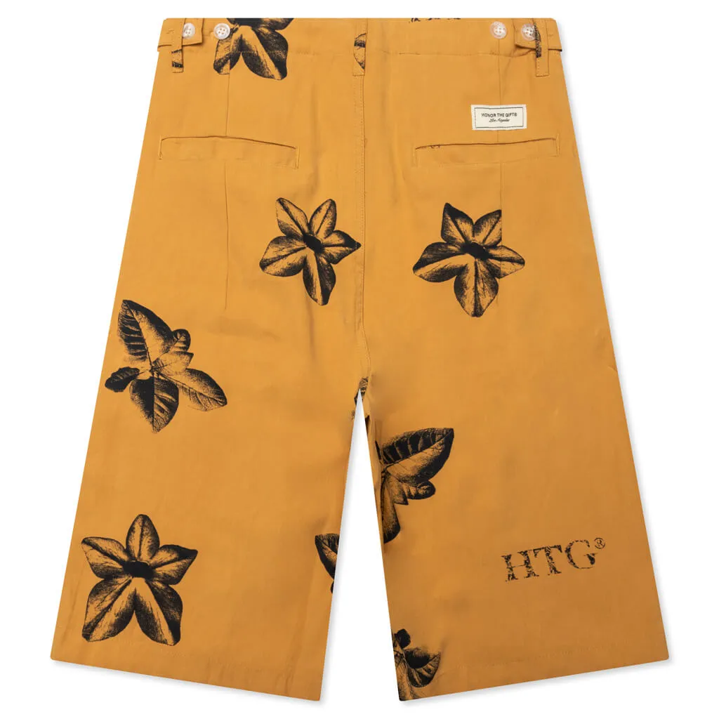 Tobacco Shorts in Mustard